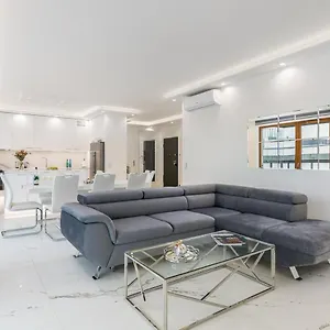 Apartament Rent Like - Karolkowa 28a, Warszawa